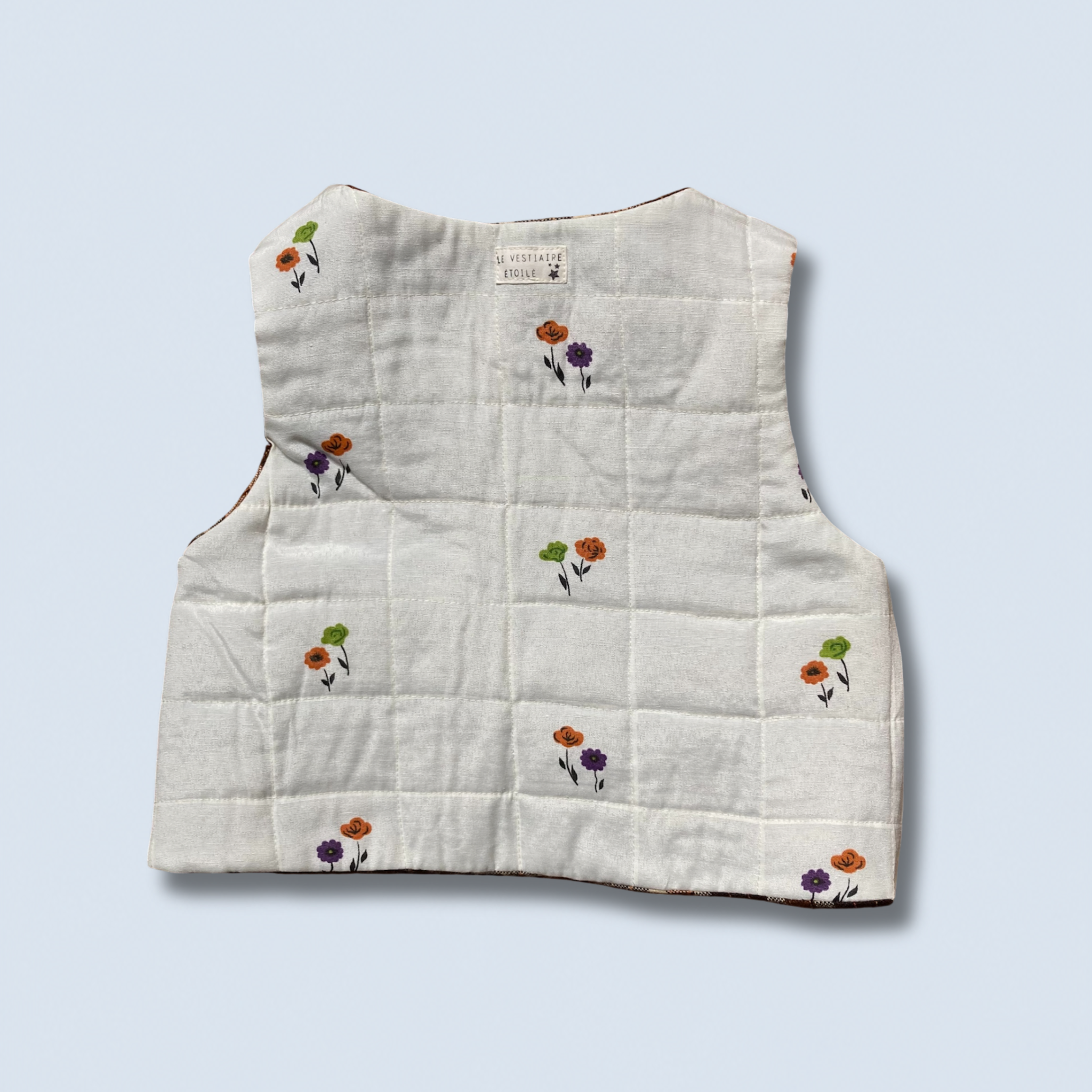 Veston sans manches Enfant – Carreaux marron et fleurs