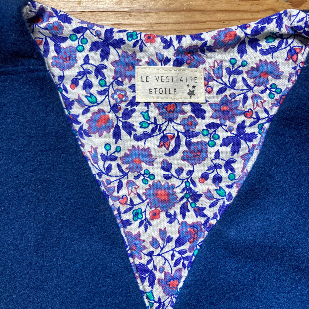 Veston sans manches Adulte – Bleu et violet fleuri