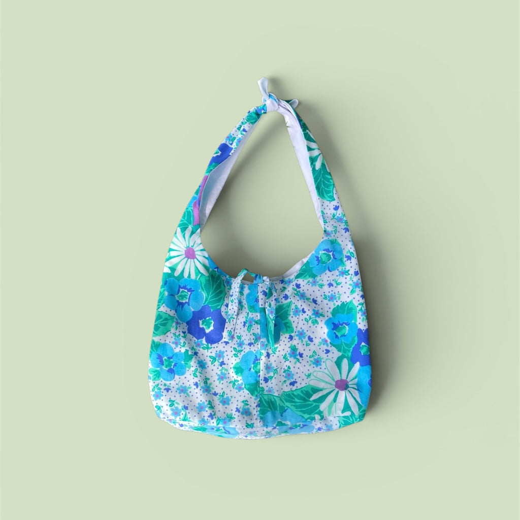 Sac à anses nouées - bleu à fleurs