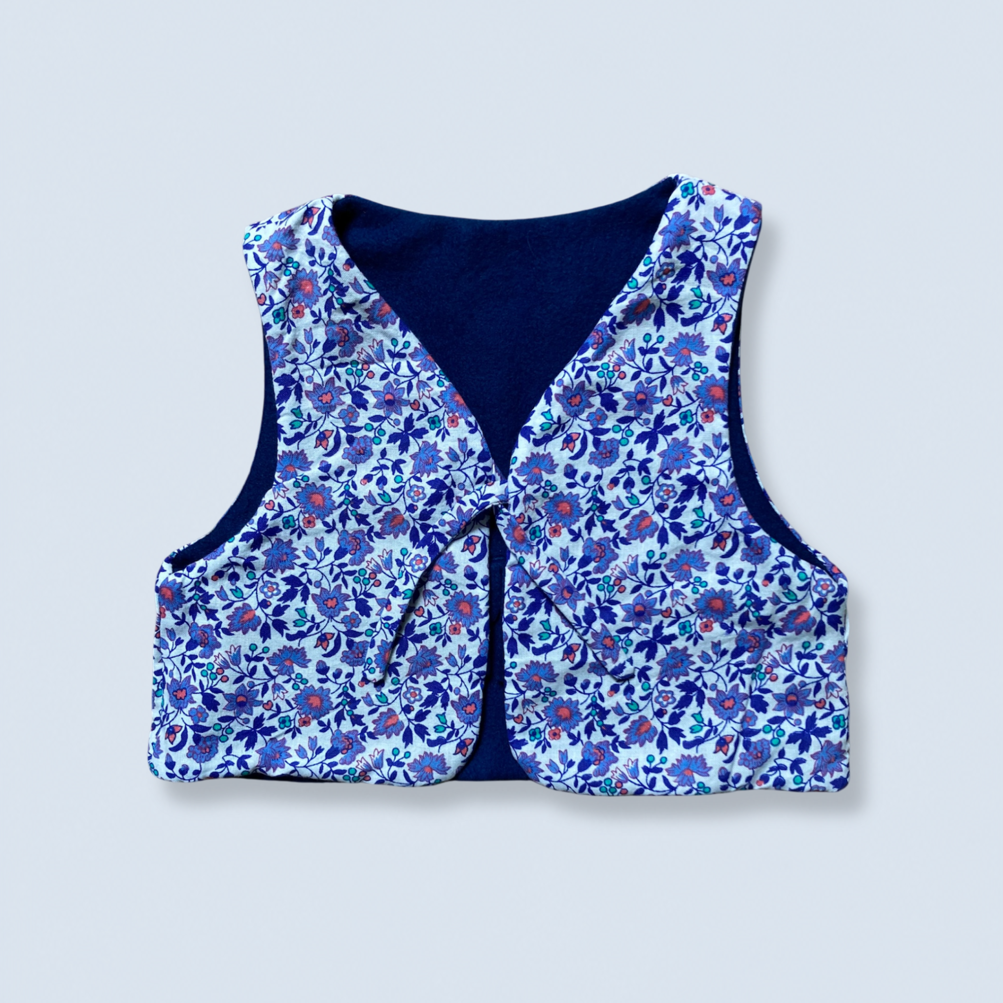 Veston sans manches Enfant – Bleu et violet fleuri